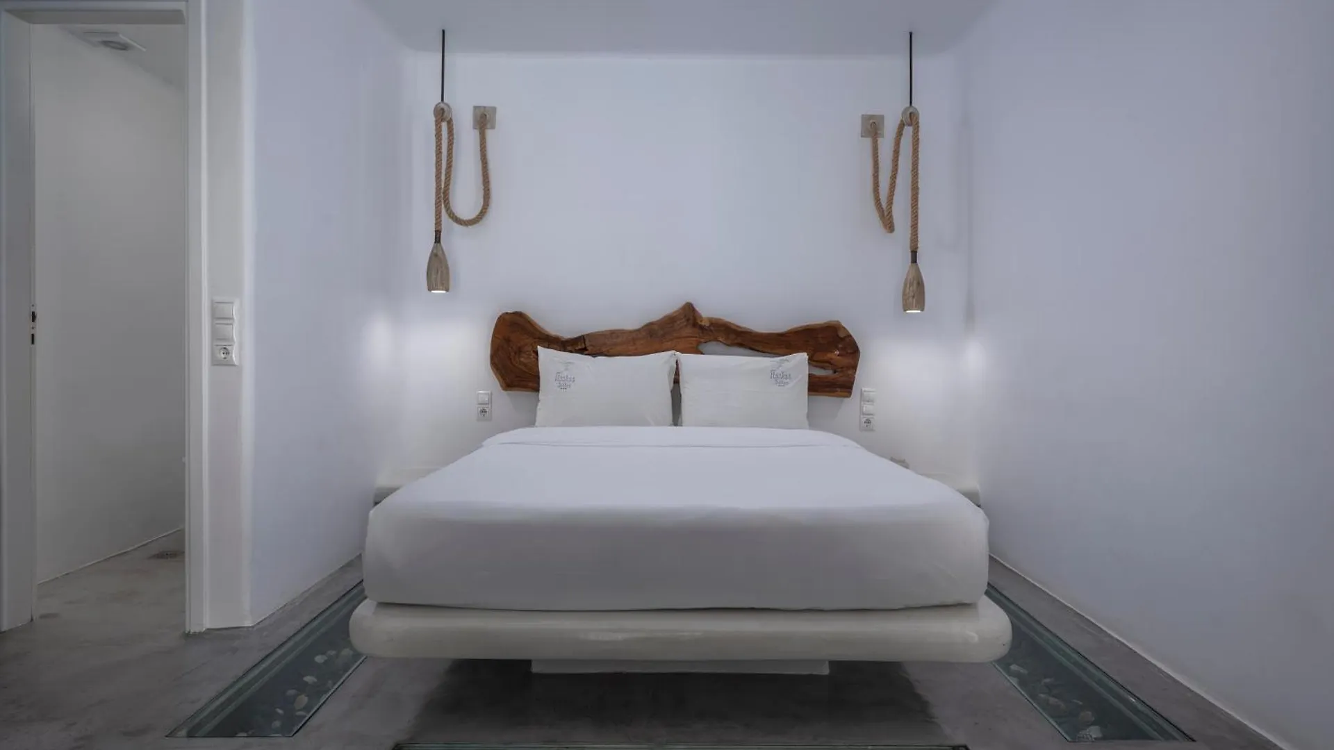 Apart-hotel Flaskos Luxury Suites Agios Stefanos