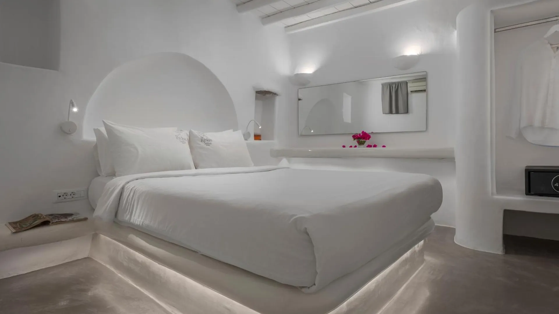**** Apart-hotel Flaskos Luxury Suites Agios Stefanos  Grécia