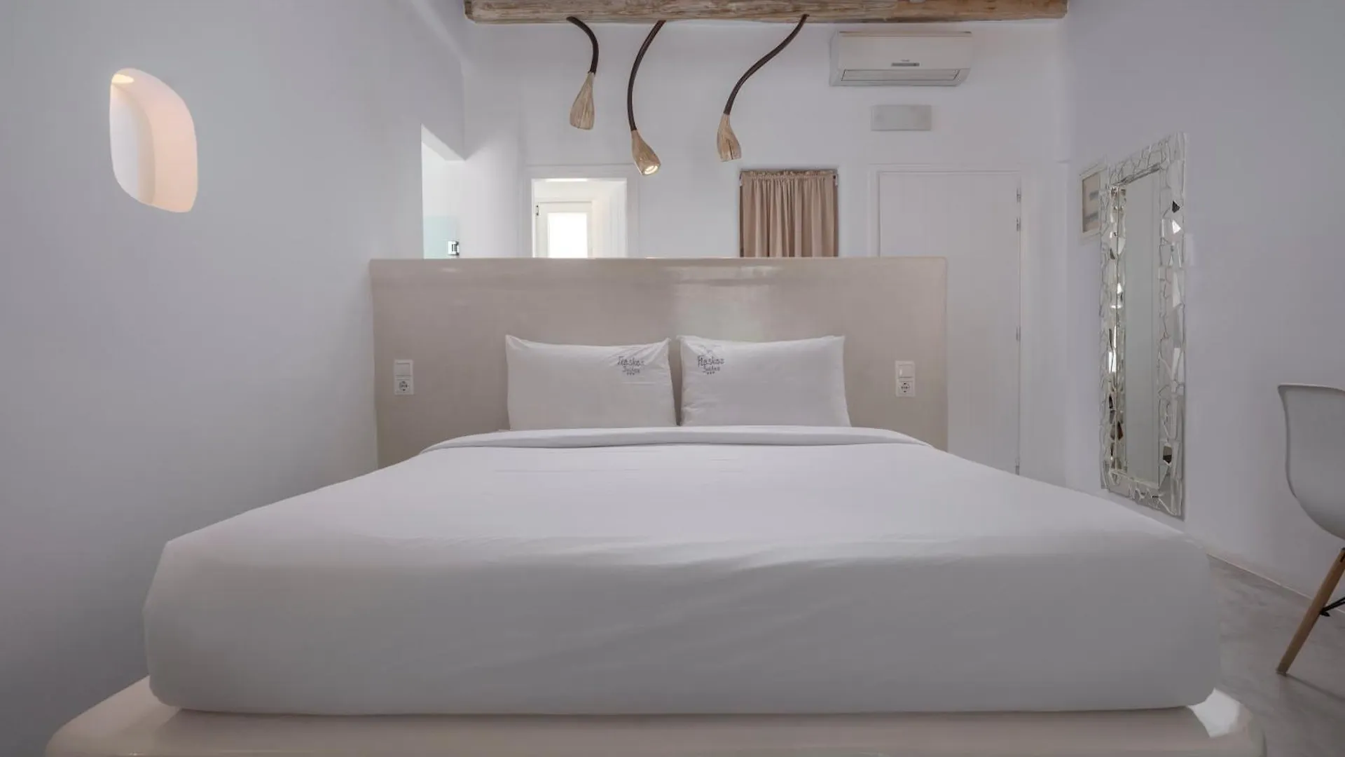 Aparthotel Flaskos Luxury Suites Agios Stefanos