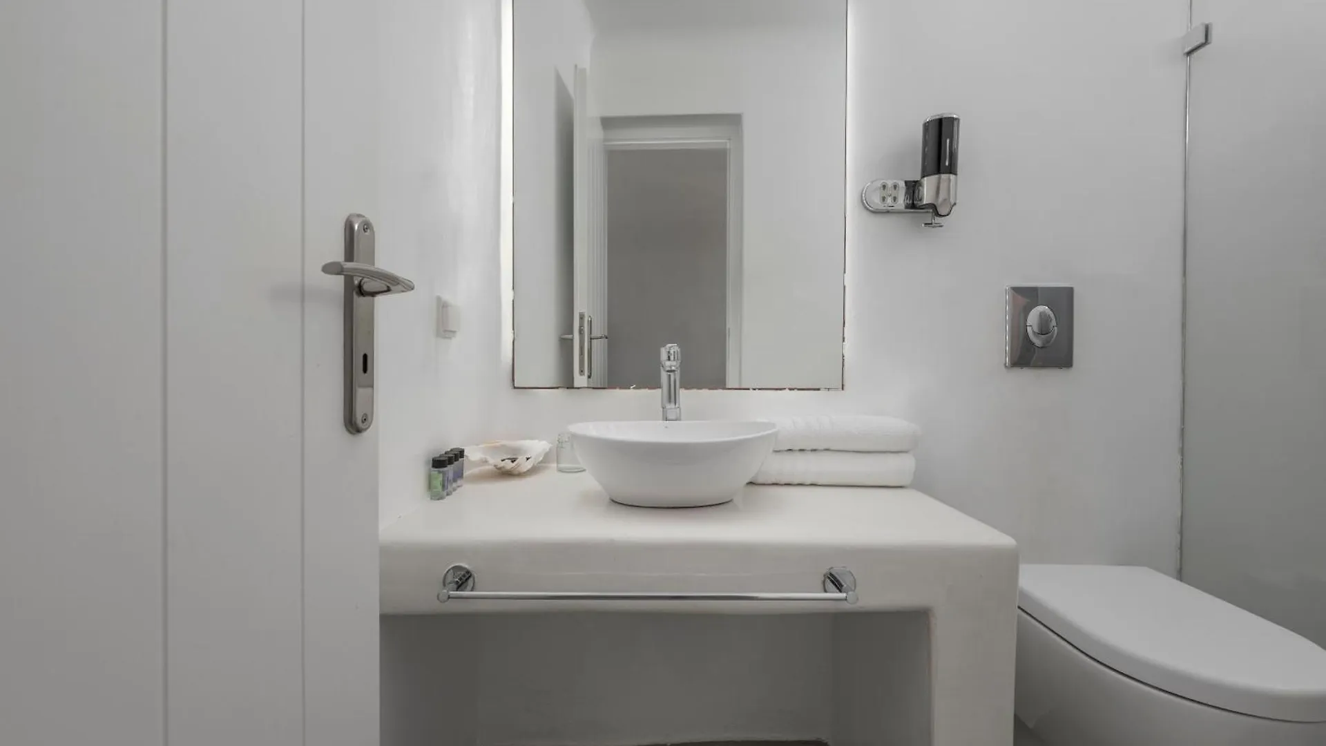 Flaskos Luxury Suites Agios Stefanos  4*, Agios Stefanos (Mykonos) Řecko